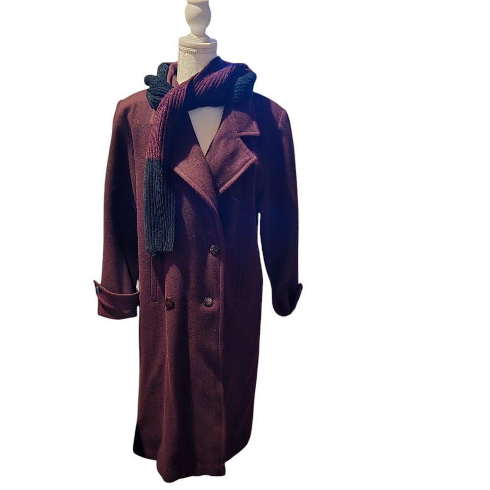 Stephanie Matthew's Petite Vintage Wine Color Winter Coat Lined Includes Scarf